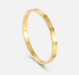 Vaele Maé | Timeless Cross Bracelet