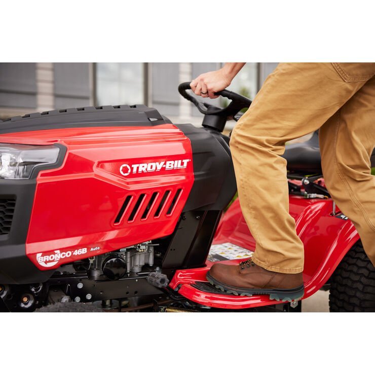 Troy-Bilt Bronco 46" Gas Riding Lawn Mower with 547cc Engine and AutoDrive Transmission 4.1 stars out of 151 reviews (4.1) |