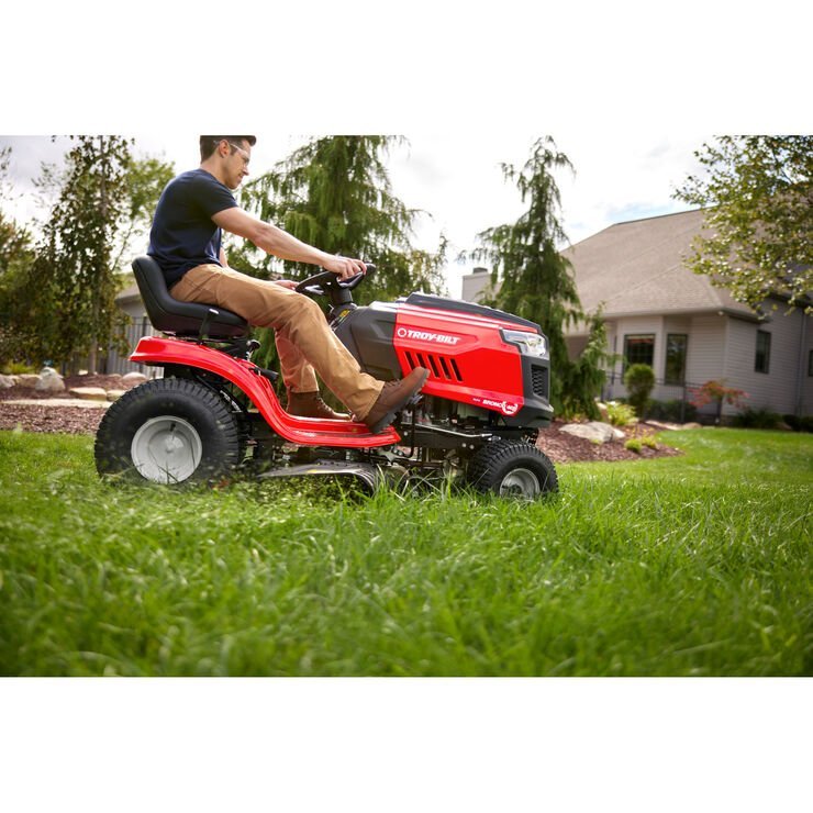 Troy-Bilt Bronco 46" Gas Riding Lawn Mower with 547cc Engine and AutoDrive Transmission 4.1 stars out of 151 reviews (4.1) |