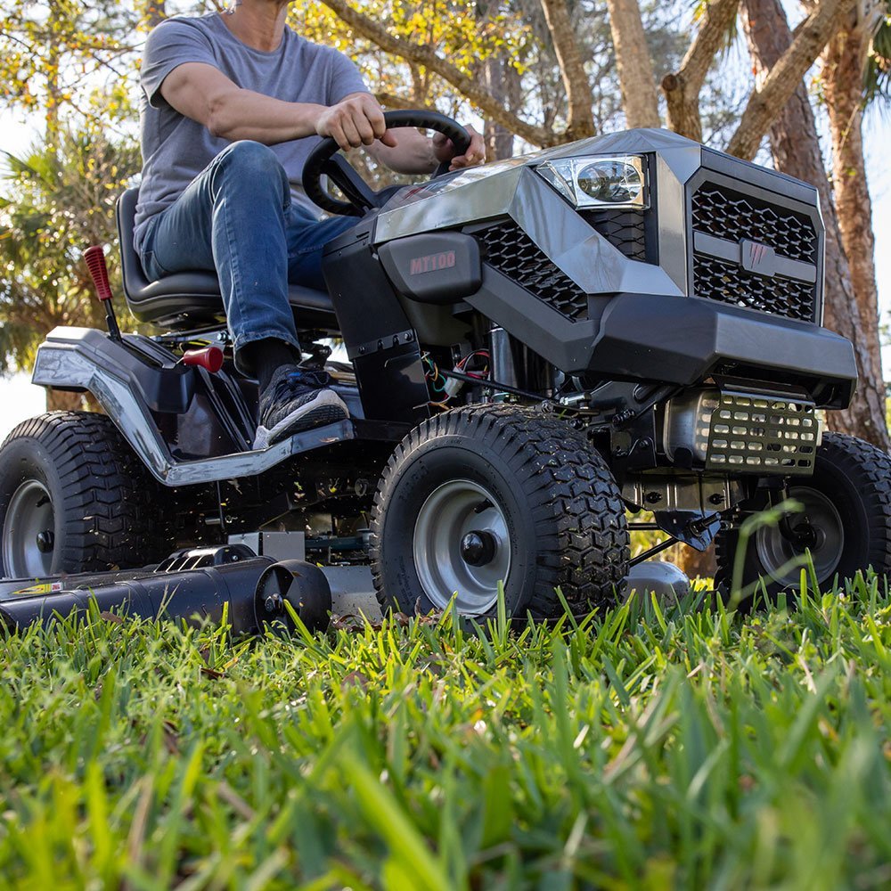 Murray® MT100 42" Riding Lawn Mower with 13.5 HP* 500cc Briggs & Stratton® Engine