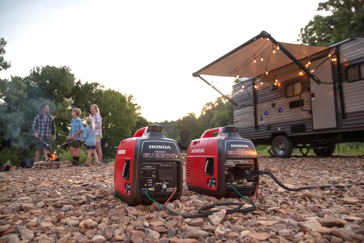 Honda EU2200i 2200 watt 120V inverter generator with CO-MINDER™